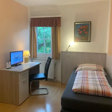 Hotel Zum Weissen Ross *